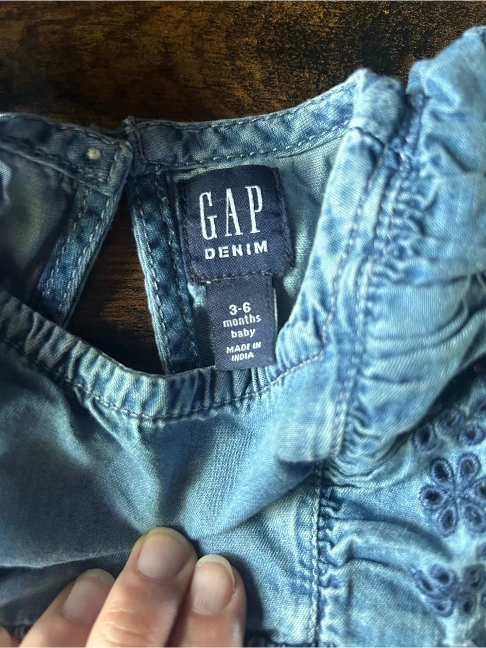 GAP + Old NavyMulti-Piece Girls Bottoms & Tops Lot in Pink, Blue, White, Yellow